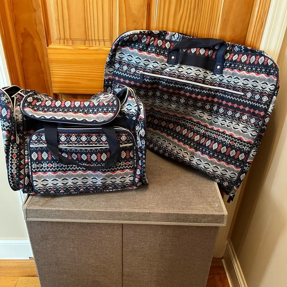 New 2 Piece Travel Garment Set With Duffle Bag